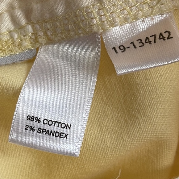 🍀3/50 ANN TAYLOR Yellow Cotton Shorts (14) - Picture 7 of 15